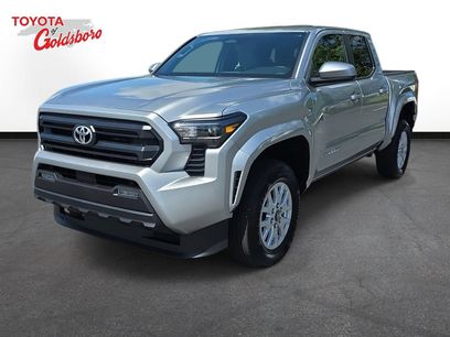 Used 2025 Toyota Tacoma SR5