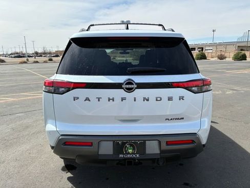 New 2026 Nissan Pathfinder Platinum image 5