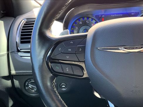 Used 2023 Chrysler 300 C RWD image 25