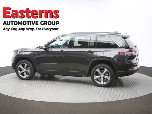 Used 2023 Jeep Grand Cherokee 4WD 4xe image 57