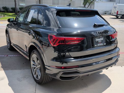 Certified 2025 Audi Q3 2.0T Premium w/ Convenience Package AWD/4WD image 8