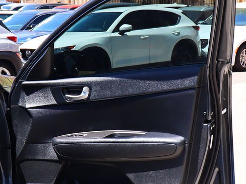 Used 2020 Kia Optima LX FWD image 29