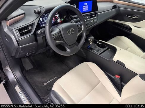 Used 2024 Lexus ES 350 w/ Premium Package FWD image 11