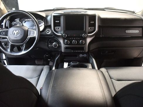 Used 2020 RAM 1500 Big Horn AWD/4WD image 5