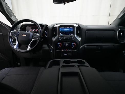 Used 2021 Chevrolet Silverado 1500 LT w/ LPO, Liner Protection Package AWD/4WD image 4
