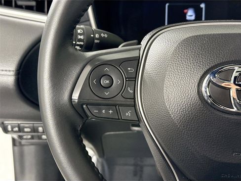 Certified 2024 Toyota Corolla Cross AWD Hybrid w/ Convenience Package image 18