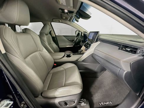 Used 2021 Toyota Venza XLE w/ Softex Package AWD/4WD image 31