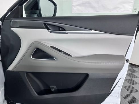 New 2026 INFINITI QX60 Luxe image 29