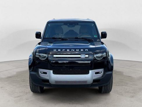 Used 2025 Land Rover Defender 110 S AWD/4WD image 8