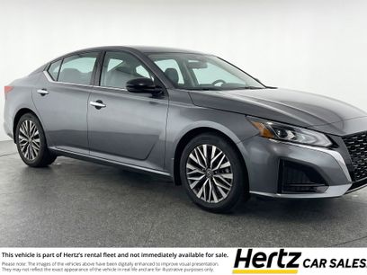 Used 2025 Nissan Altima 2.5 SV