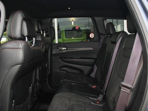 Used 2019 Jeep Grand Cherokee Trailhawk image 25