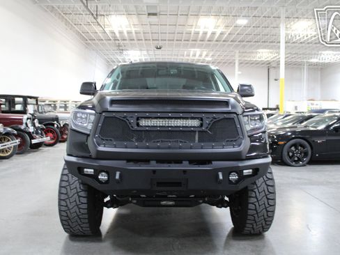 Used 2014 Toyota Tundra SR5 w/ TRD Off Road Package image 16