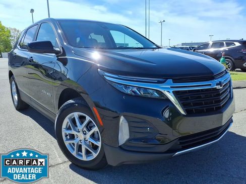 Used 2024 Chevrolet Equinox LT w/ LPO, Floor Liner Package FWD image 1