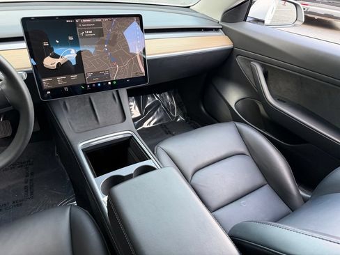 Used 2021 Tesla Model 3 Standard Range RWD image 42