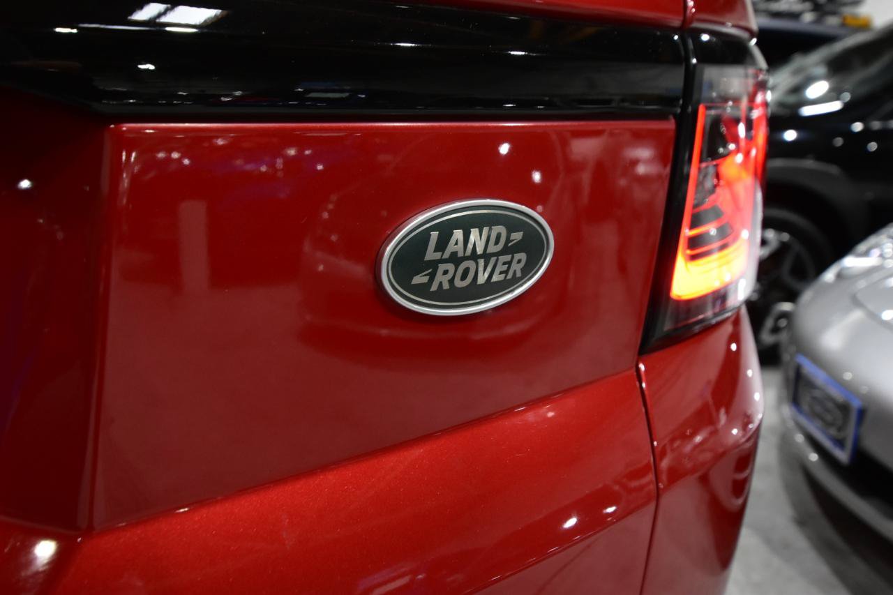 Used 2018 Land Rover Range Rover Sport Supercharged AWD/4WD image 7