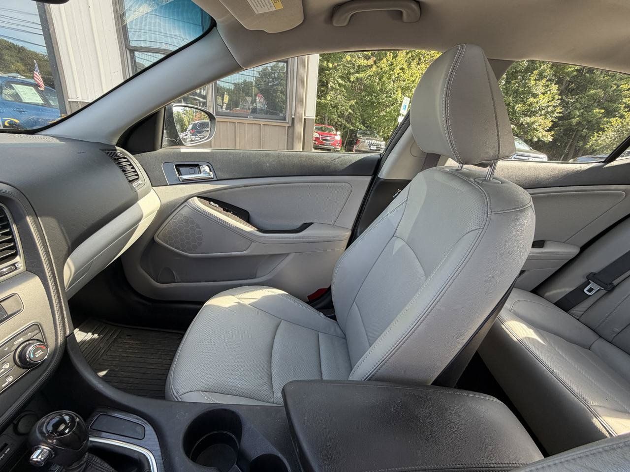Used 2012 Kia Optima EX FWD image 14