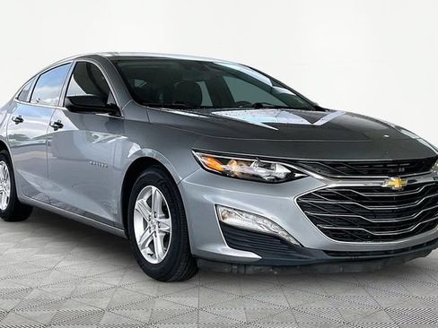 Used 2023 Chevrolet Malibu LT FWD image 1