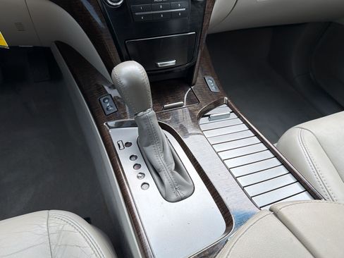 Used 2010 Acura MDX AWD/4WD image 17