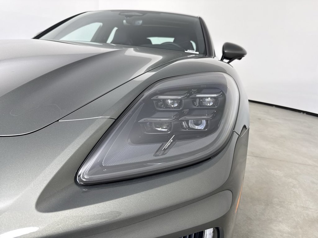 New 2026 Porsche Panamera 4 AWD/4WD image 11