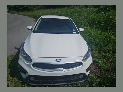 Used 2020 Kia Forte LXS FWD image 1