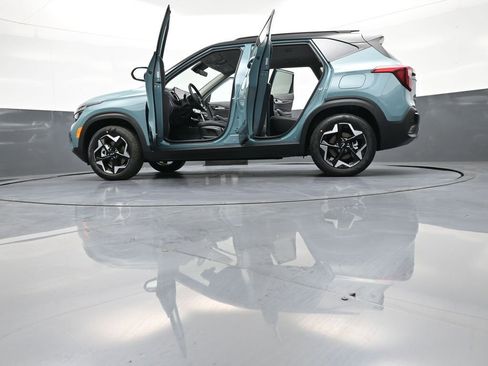 New 2026 Kia Seltos S AWD/4WD image 48