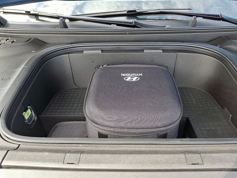 New 2026 Hyundai Ioniq 9 SEL image 19