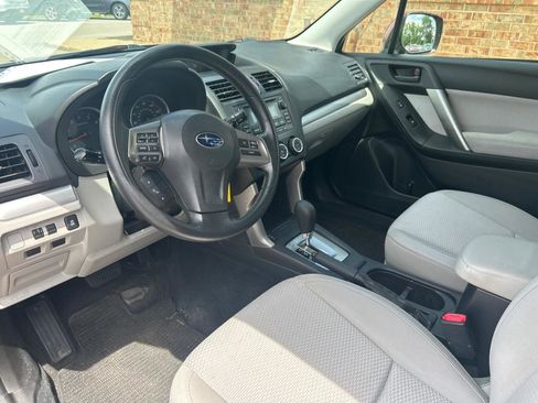Used 2015 Subaru Forester 2.5i Premium w/ All-Weather Package AWD/4WD image 18