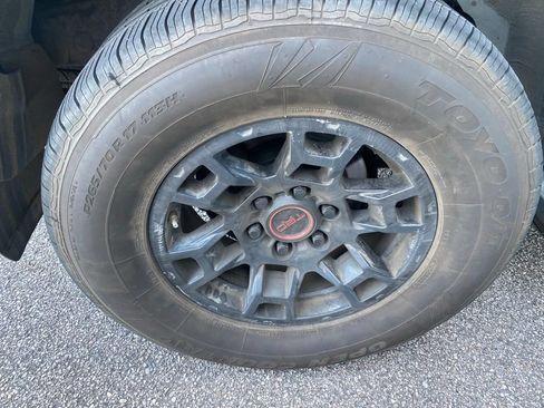 Used 2021 Toyota 4Runner SR5 Premium AWD/4WD image 13