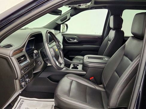 Used 2022 Chevrolet Suburban LT w/ LT Signature Plus Package AWD/4WD image 20