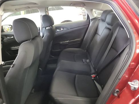 Used 2019 Honda Civic EX image 8