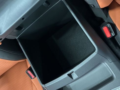 New 2026 Kia Carnival SX Prestige image 23