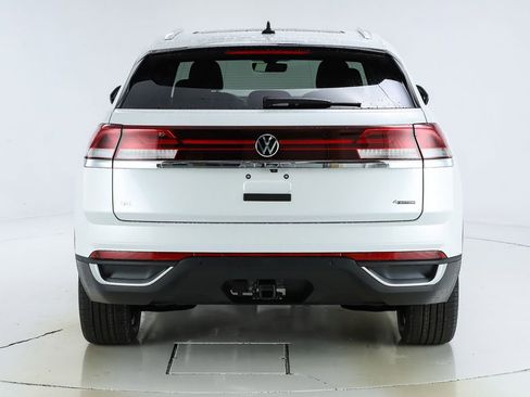 New 2026 Volkswagen Atlas Cross Sport SE image 47
