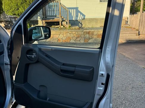 Used 2013 Nissan Xterra S w/ Value Package image 28