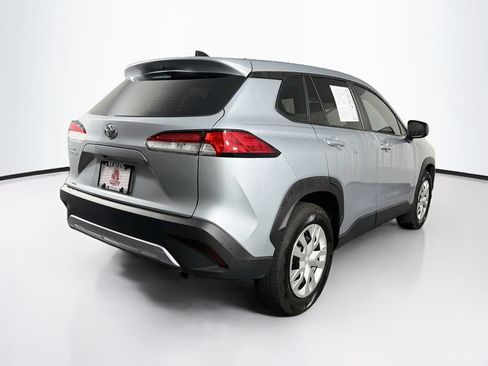 Used 2025 Toyota Corolla Cross L FWD image 10