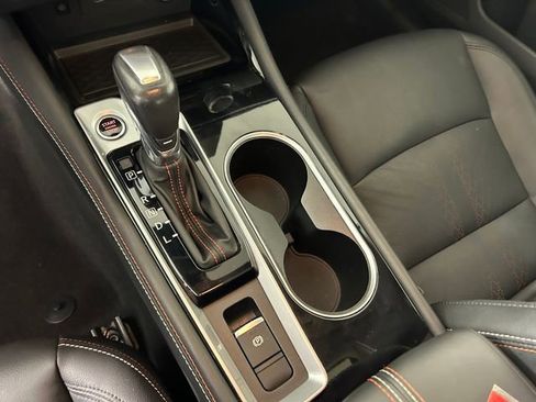 Used 2023 Nissan Altima 2.5 SR w/ SR Premium Package image 21