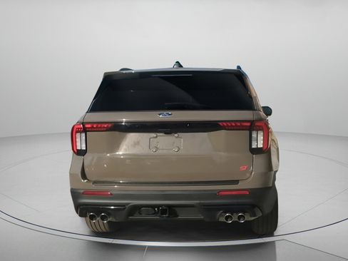 New 2026 Ford Explorer ST image 27