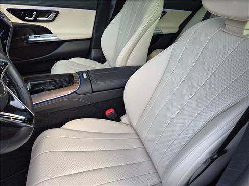 Certified 2025 Mercedes-Benz E 350 Sedan image 15