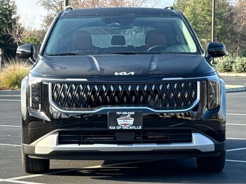 New 2026 Kia Carnival EX FWD image 9