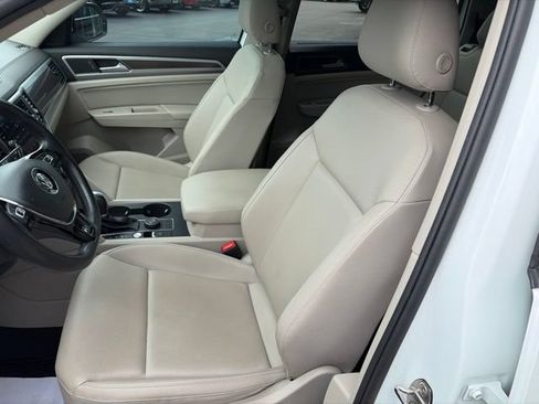 Used 2019 Volkswagen Atlas SE w/ Panoramic Sunroof Package AWD/4WD image 8