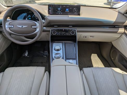 Certified 2023 Genesis GV80 2.5T w/ Prestige Package image 9