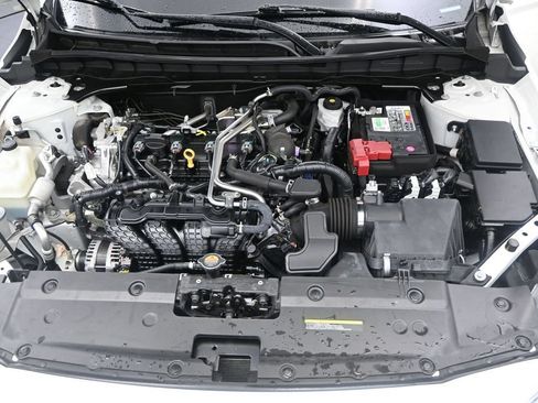 Used 2022 Nissan Altima 2.5 SR FWD image 25