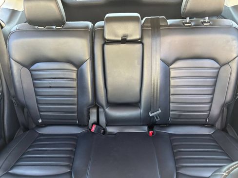 Used 2023 Ford Edge SEL AWD/4WD image 38