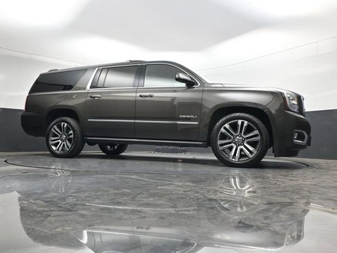 Used 2019 GMC Yukon XL Denali w/ Denali Ultimate Package RWD image 36