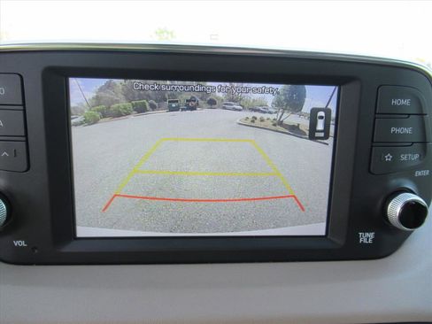 Used 2020 Hyundai Santa Fe SEL w/ Convenience + Premium Package image 29