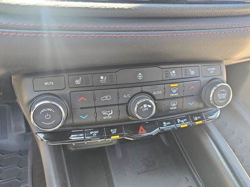 Used 2021 Dodge Durango R/T w/ Trailer Tow Group IV AWD/4WD image 33