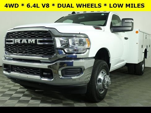 Used 2024 RAM 3500 Tradesman image 3