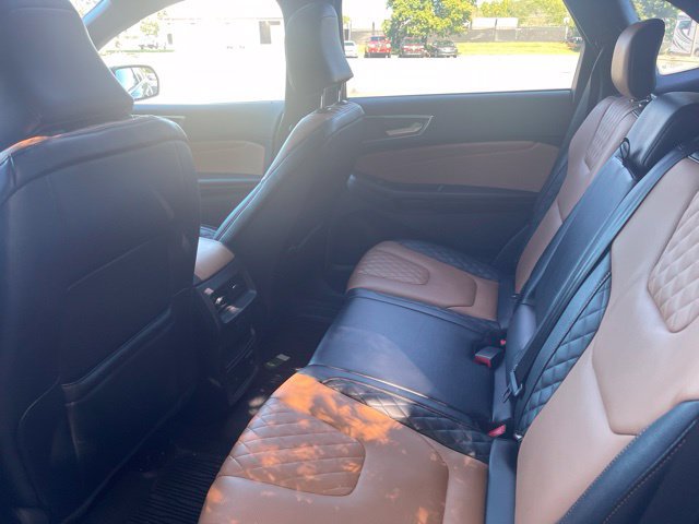 Used 2024 Ford Edge Titanium w/ Titanium Elite Package AWD/4WD image 9