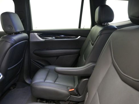 Used 2024 Cadillac XT6 Premium Luxury w/ Technology Package image 26