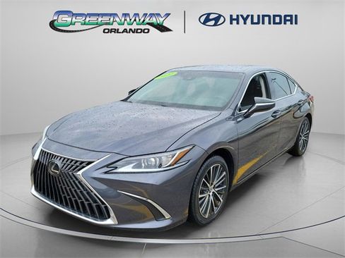 Used 2022 Lexus ES 350 350 w/ Premium Package image 2