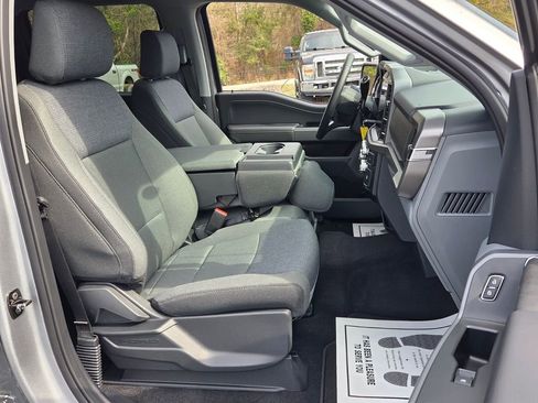 New 2026 Ford F150 XLT w/ XLT Chrome Appearance Package image 14